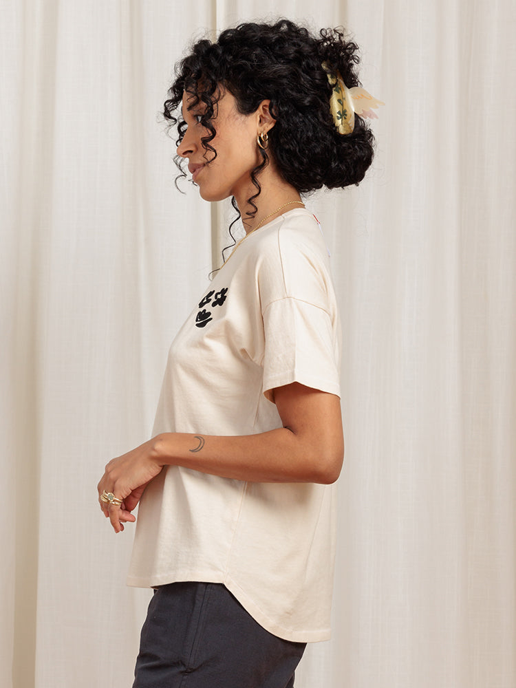 Limited Edition Le Bon Her Tee Embroidered Petites Fleurs