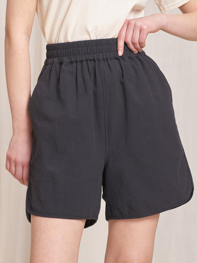 Shorts for Women | Tradlands Glenn Long Short Crinkle Cotton Black