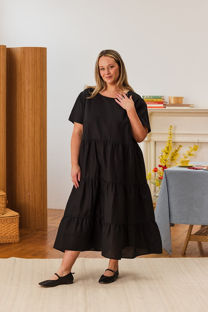 Tradlands - Tiered Dresses for Women | Chalet Tiered Dress Speckled Cream / M Tradlands - Tiered Dresses for Women | Chalet Tiered Dress Speckled Cream / M