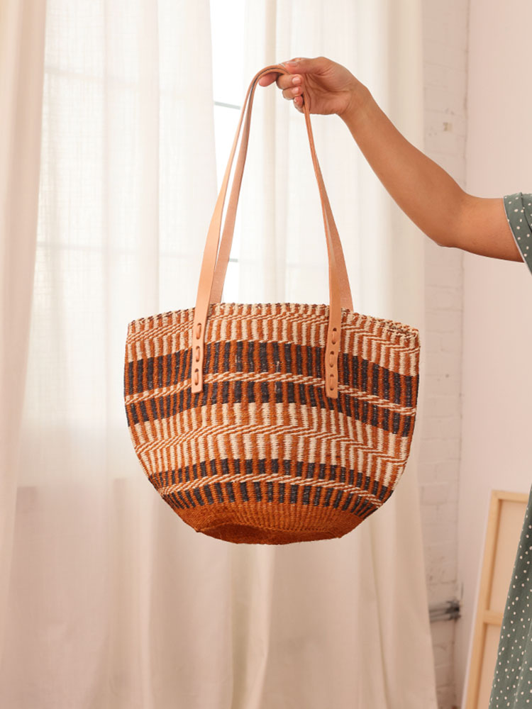 Jenna Bee Brown Stripes Sisal Bag