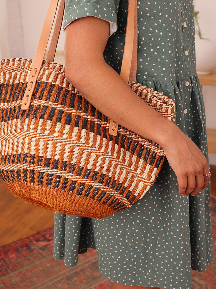 Jenna Bee Brown Stripes Sisal Bag