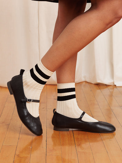 Le Bon Her Varsity Sock Cream Black