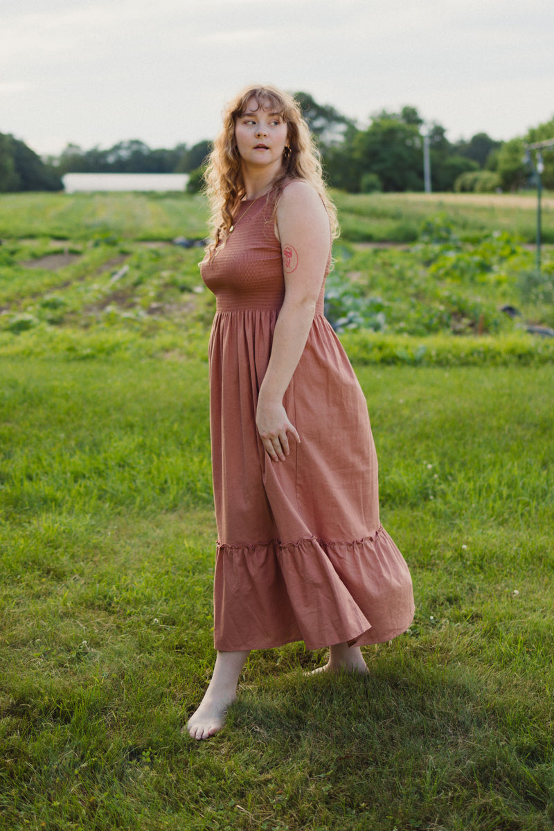 Tradlands - Goldie Smocked Sleeveless Dress