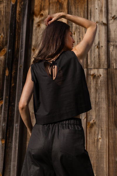 Luna Sleeveless Tank Top Black
