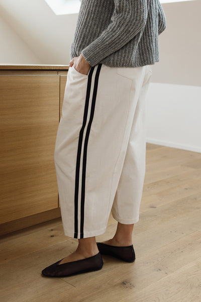 Porch Balloon Tencel Track Pants Natural Black