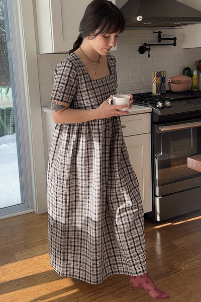 Seasonal Nico Square Neck Dress Alna Plaid